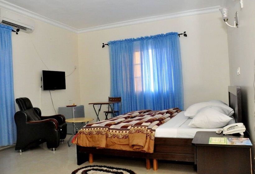 هتل De Castle Luxury Home