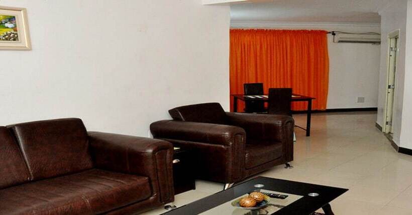 هتل De Castle Luxury Home