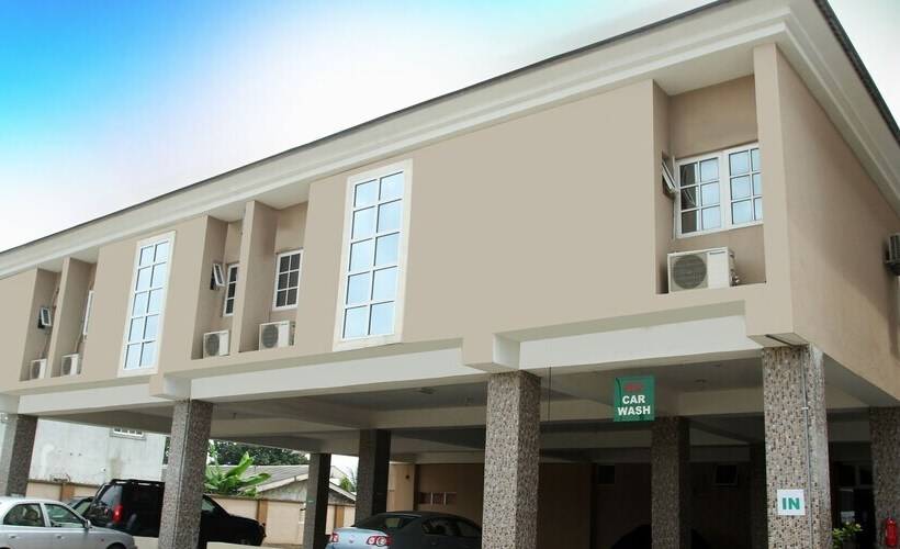 هتل De Castle Luxury Home