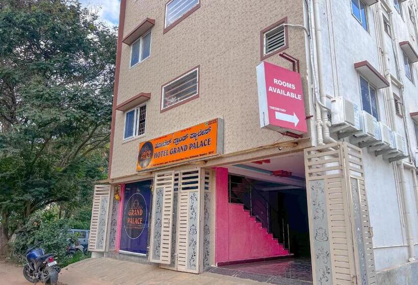 酒店 Grand Palace