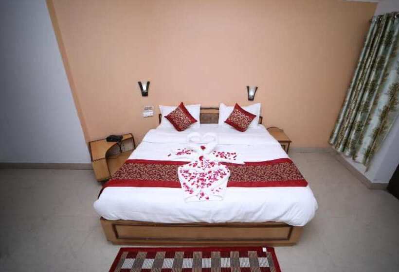 Hotelli Grand The Mall