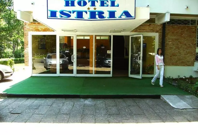 ホテル Istria