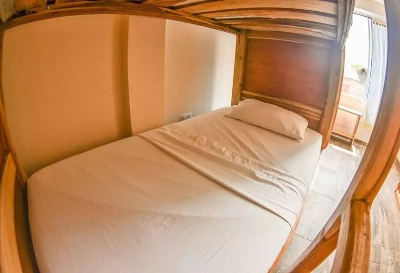 Hotelli Merakai Hostel Rincon Del Mar