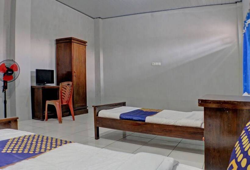 Otel Spot On 92834 Wisma Dira Tiara Syariah