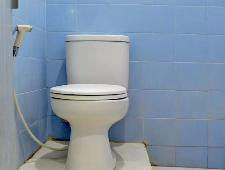 Hotelli Spot On 92834 Wisma Dira Tiara Syariah