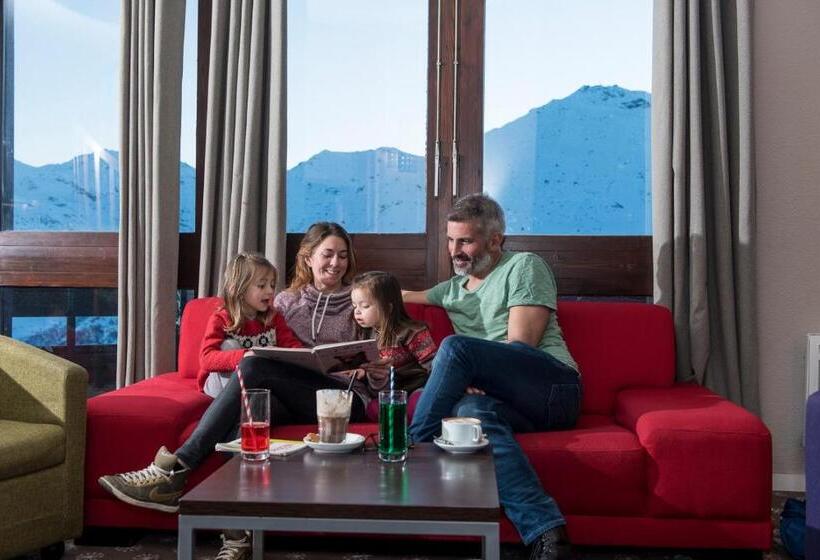 Отель Villages Clubs Du Soleil Les Menuires