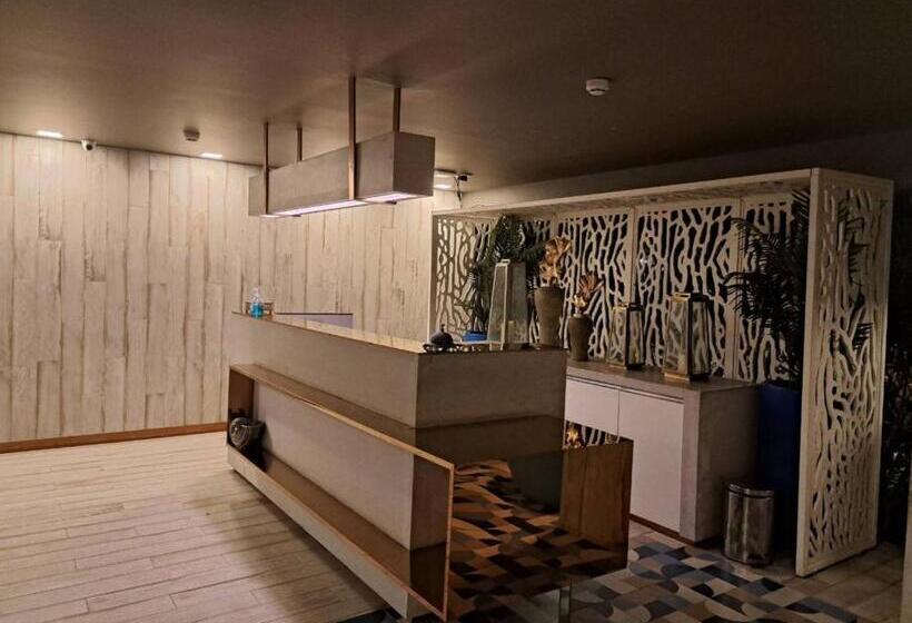 Pool View Marvest Huahin By Wilmot