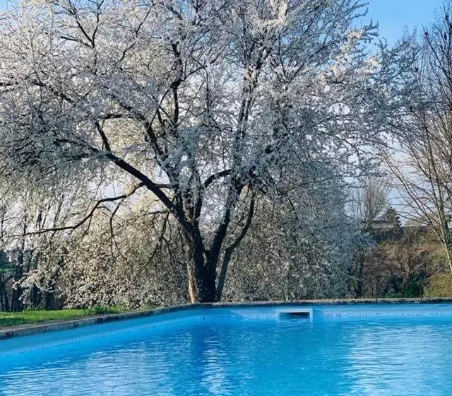 ペンション La Maison D Hote Du Fond Du Riu