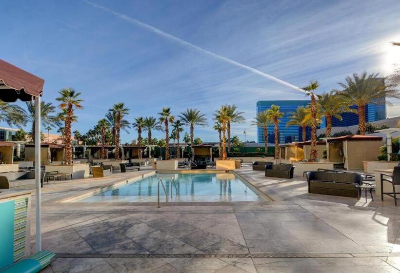 Balcony Strip View Suite Mgm Signature Tower 3