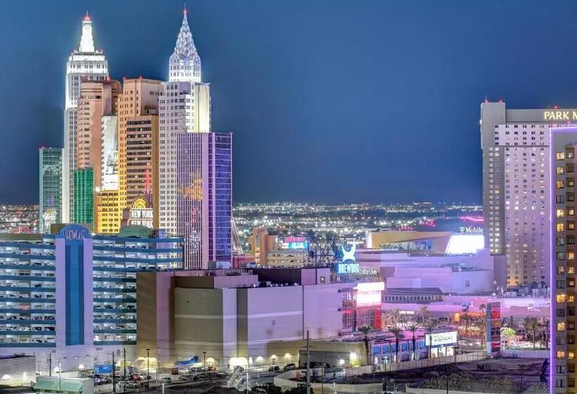 Balcony Strip View Suite Mgm Signature Tower 3