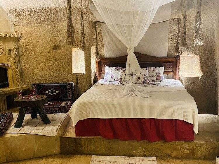 مبيت وإفطار Ela Cave House