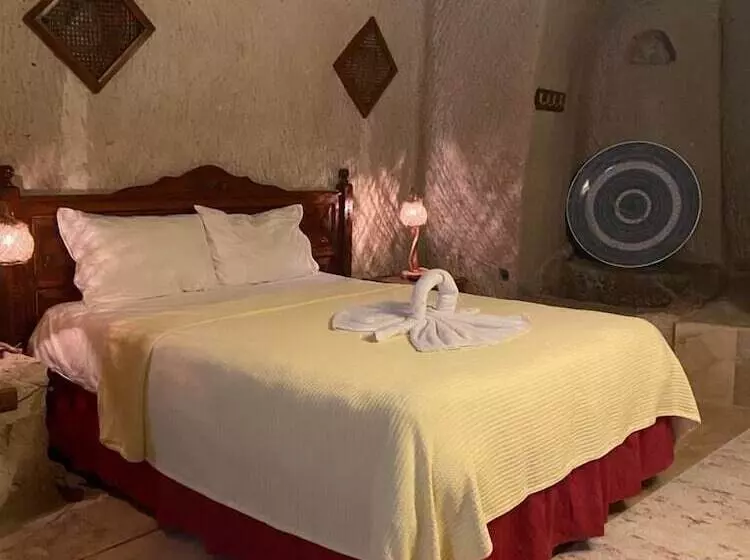 ベッドアンドブレックファースト Ela Cave House