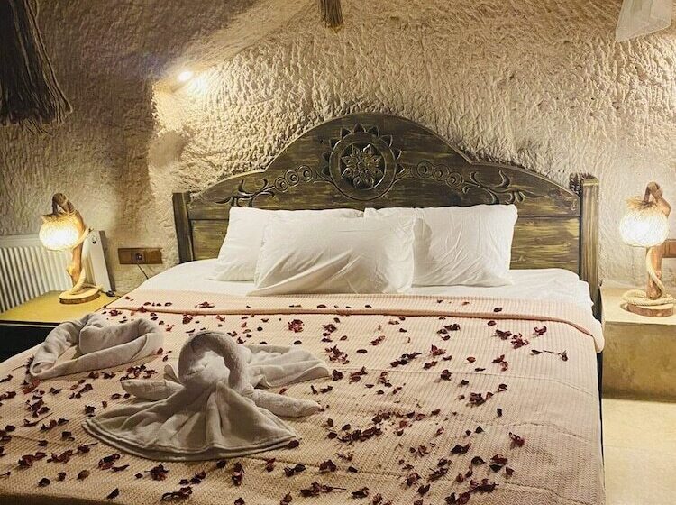 مبيت وإفطار Ela Cave House