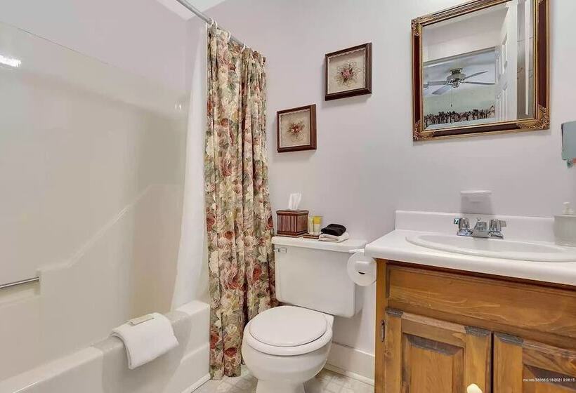 민박 Greenwood Manor Inn