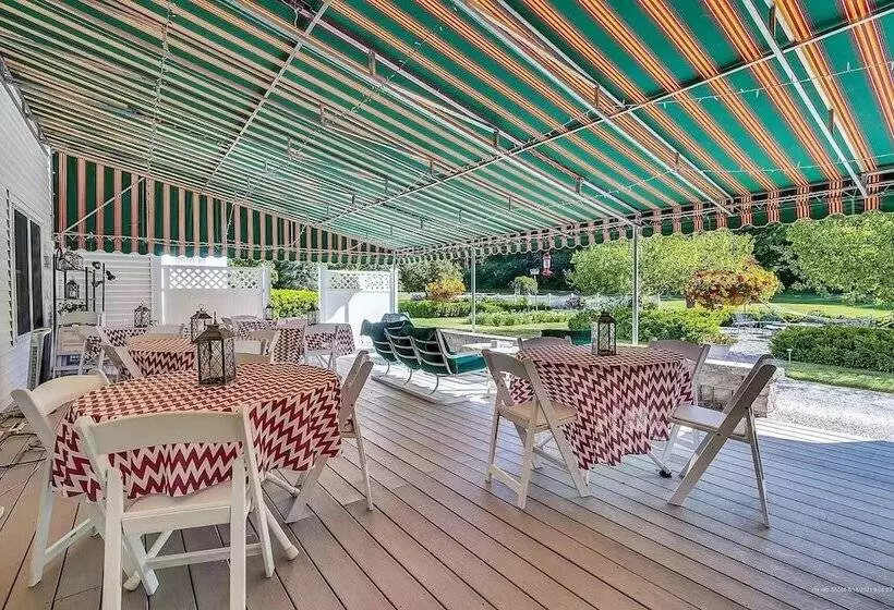 Aamiaismajoitus (B&B) Greenwood Manor Inn