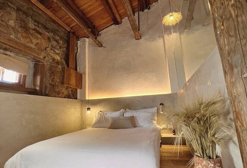 تختخواب و صبحانه Twilight Stone