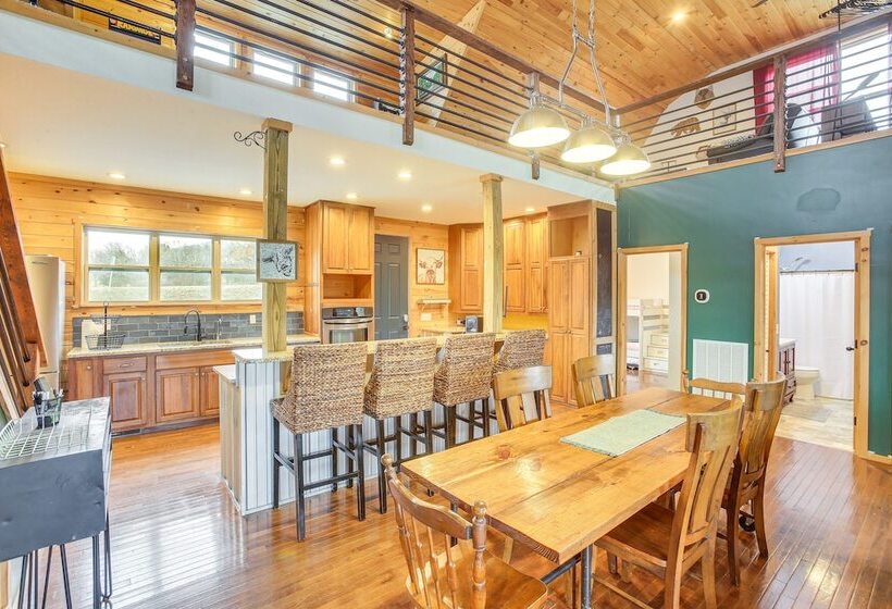 Bethpage Home W/ Private Hot Tub & Game Room!