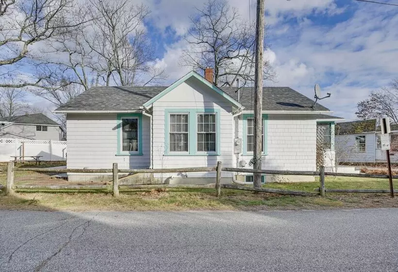 Dog Friendly Old Orchard Beach Home < 1 Mi To Pier