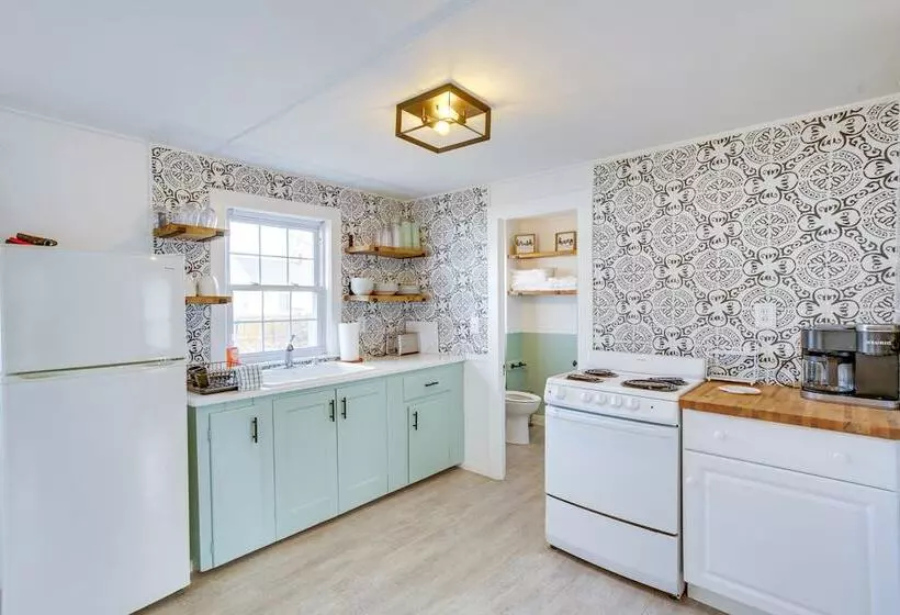 Dog Friendly Old Orchard Beach Home < 1 Mi To Pier