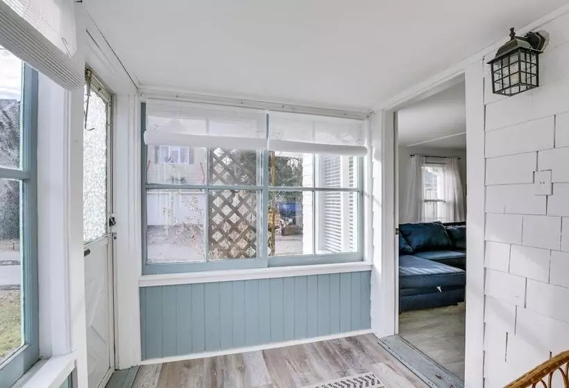 Dog Friendly Old Orchard Beach Home < 1 Mi To Pier