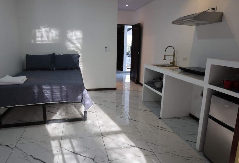 هتل Caribbean Dream