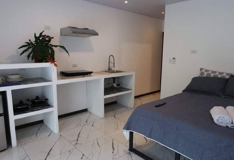 هتل Caribbean Dream