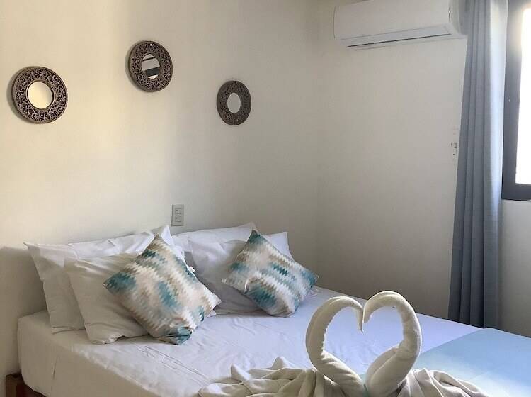 בית מלון כפרי La Cultura Suites   Playa Y Mar