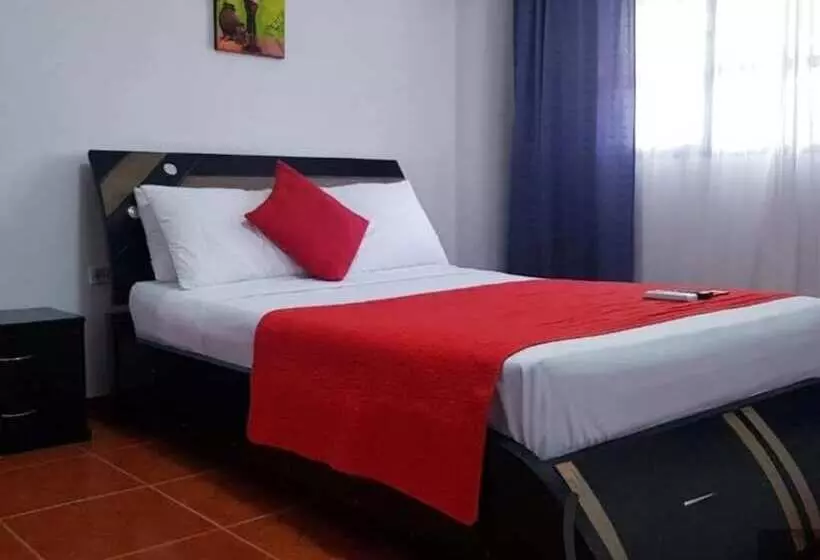 Hotelli Media Luna Santa Marta