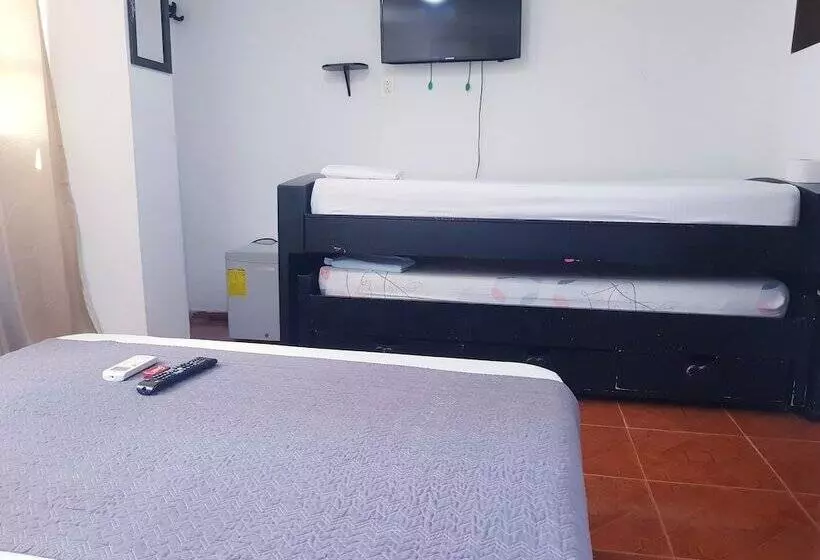 Hotelli Media Luna Santa Marta