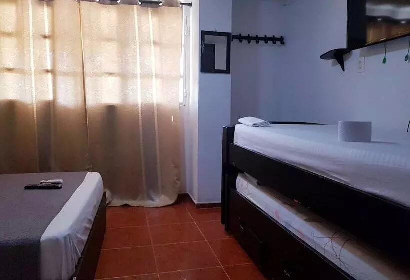 Hotelli Media Luna Santa Marta