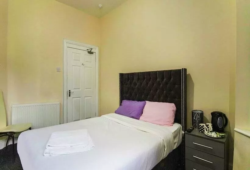 ホテル Eastbourne Lodge
