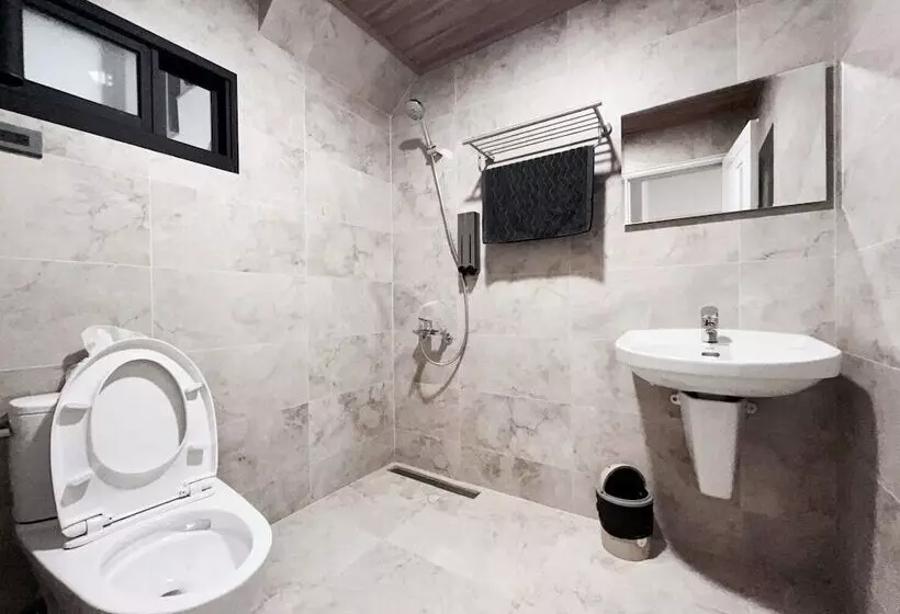 Leisurely B&b
