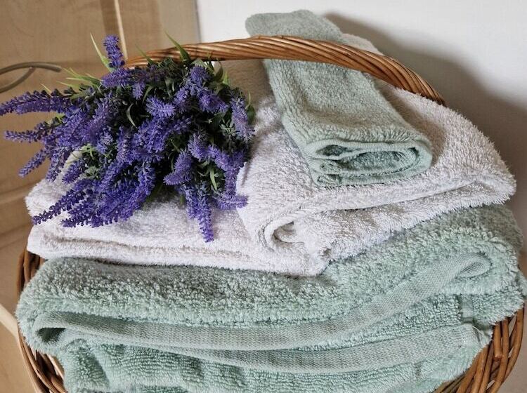 Lovely 2 Bed Cottage In Coalbrookdale Telford