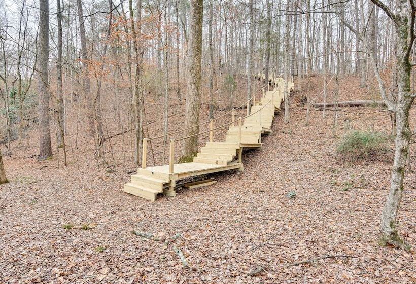 Mcdonough Escape W/ Private Hot Tub & Game Room!