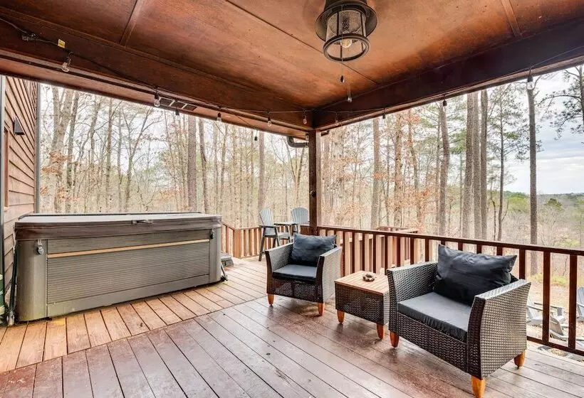 Mcdonough Escape W/ Private Hot Tub & Game Room!