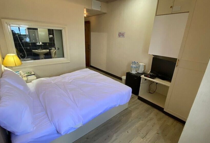 پانسیون Daydaymeworld