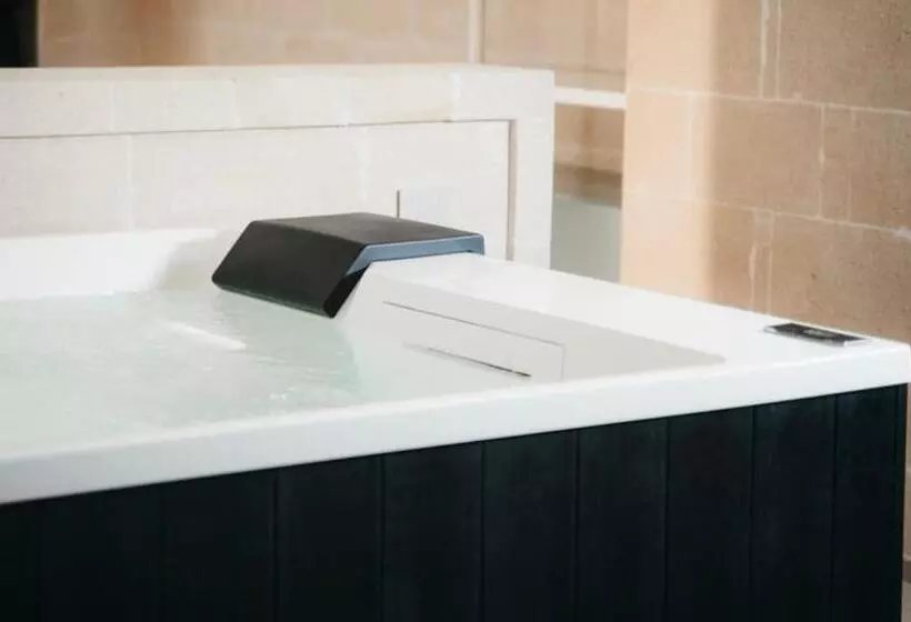 Majatalo Masseria Acquasale   Relais & Restaurant