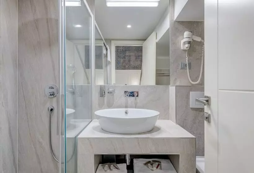 Pensão Roko Luxury Rooms