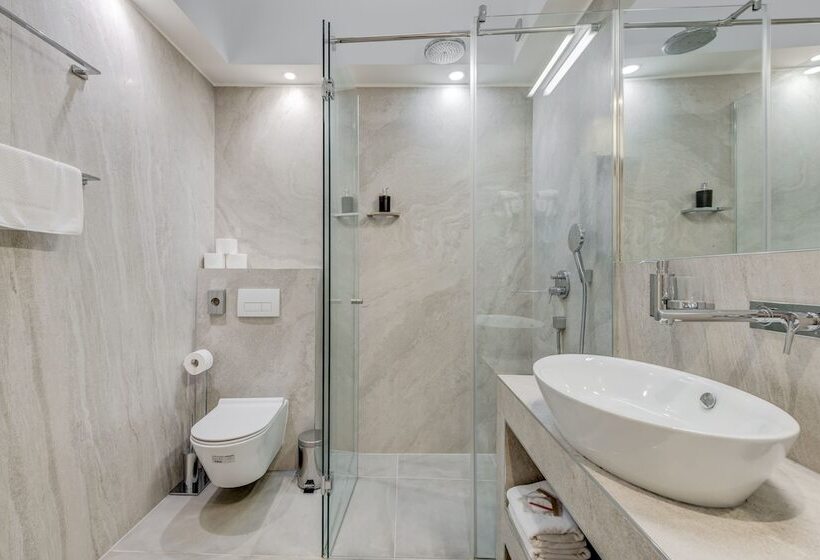 膳宿费 Roko Luxury Rooms