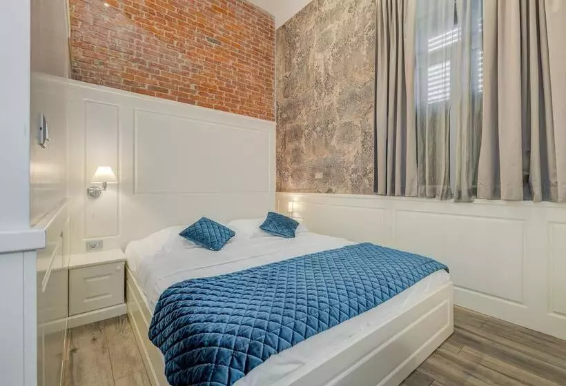 Pensão Roko Luxury Rooms