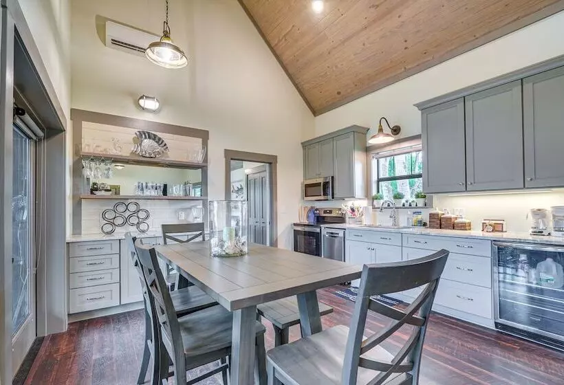 Riverfront Fishers Paradise In Florida W/ Dock!