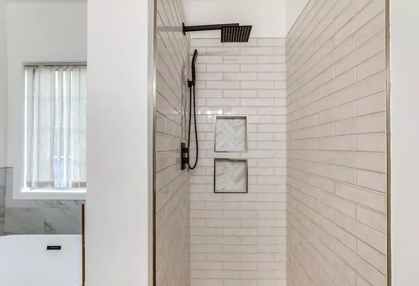 Family Friendly Stockbridge Home By Amphitheater!