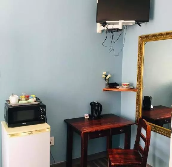 ベッドアンドブレックファースト Buxton Lodge Guesthouse