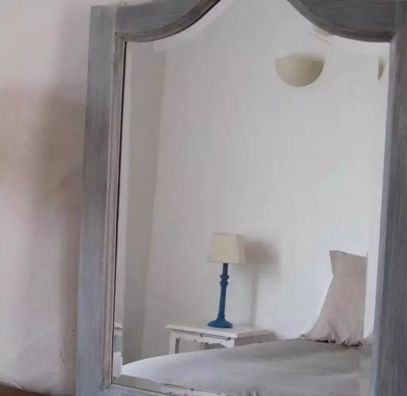 Casas De Mirobriga