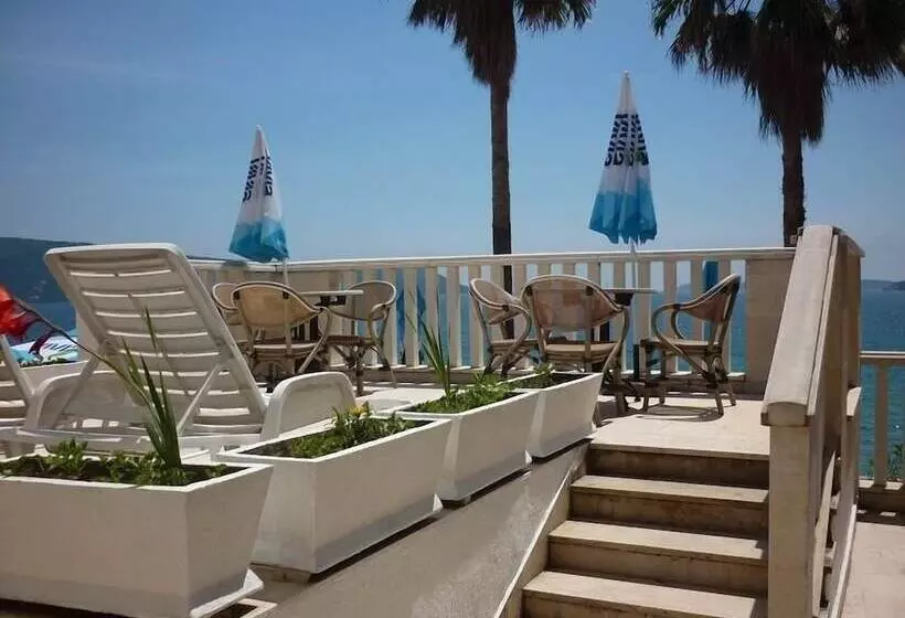 Garni Hotel Vila Aleksandar