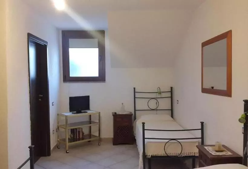 Hotelli Affittacamere Peonia