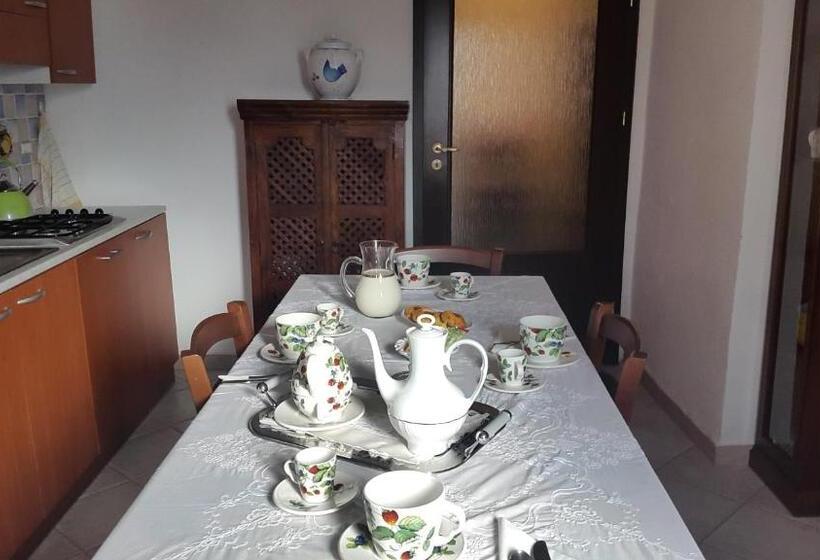 ホテル Affittacamere Peonia