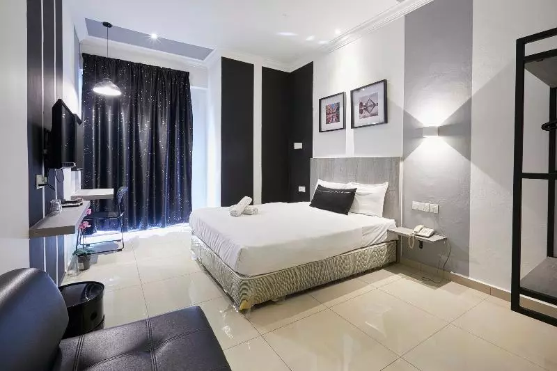 D New 1 Hotel Near Sunway Pyramid, 6 Min Only