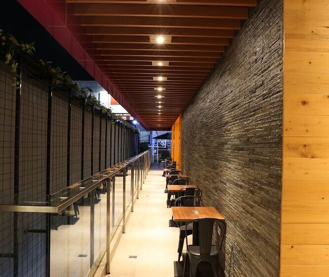 Grand Citihub Hotel @kajoetangan