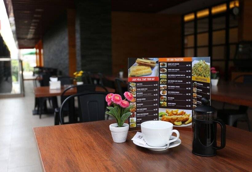 Grand Citihub Hotel @kajoetangan